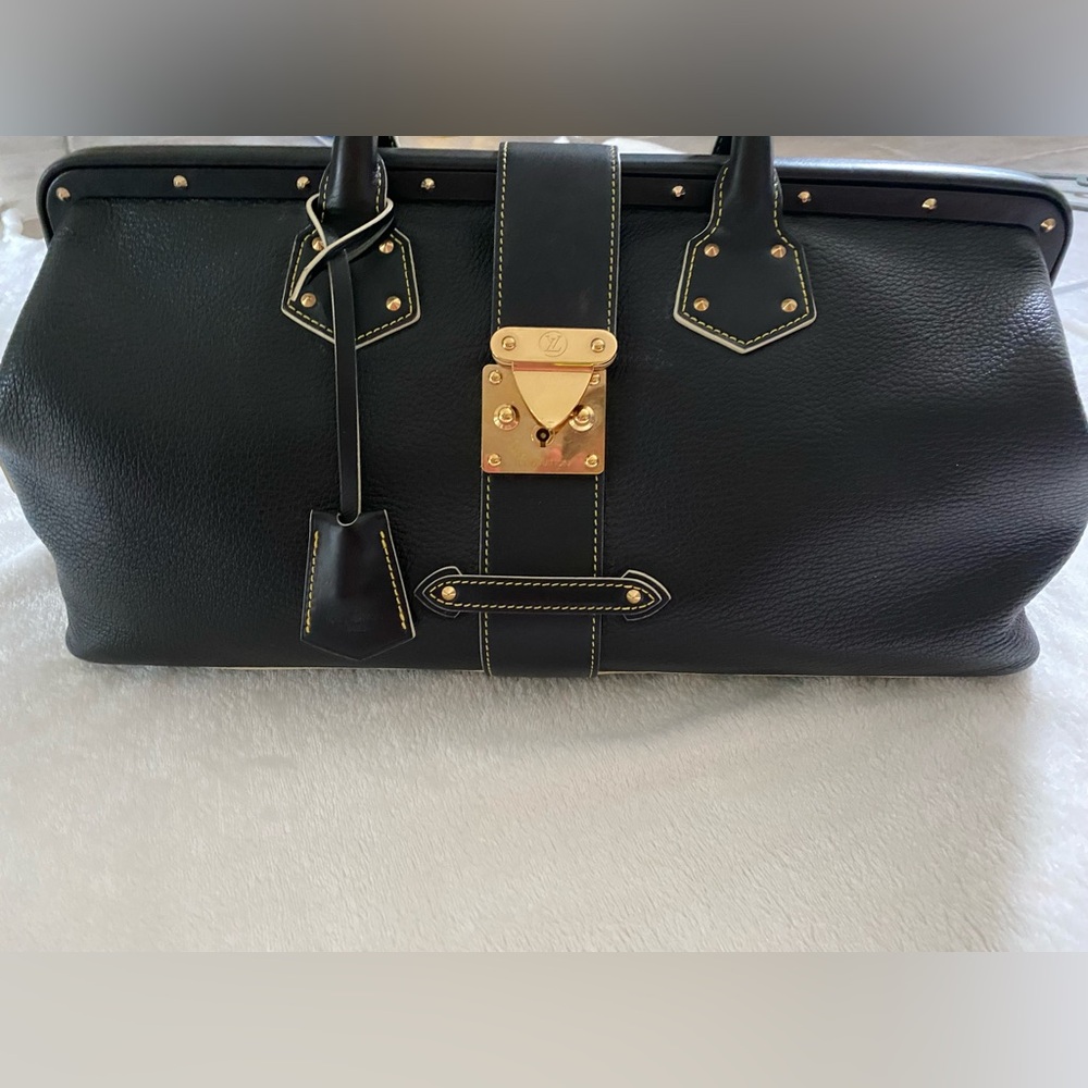 Louis Vuitton Suhail bag- incredible condition